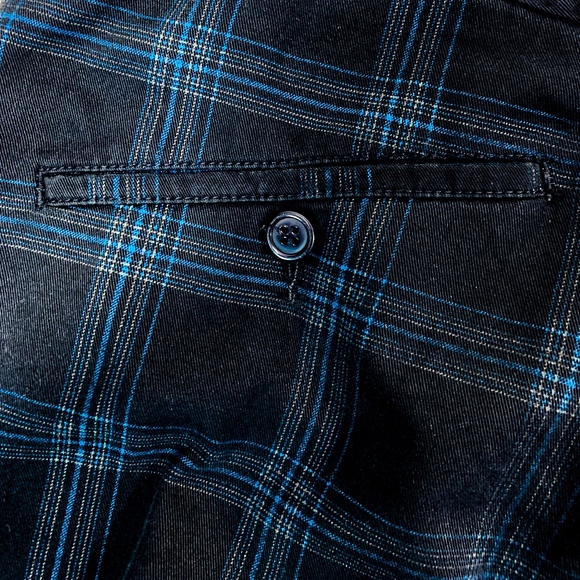 Volcom Corpo Class Black Plaid Dress Short Size 30 - Picture 7 of 7